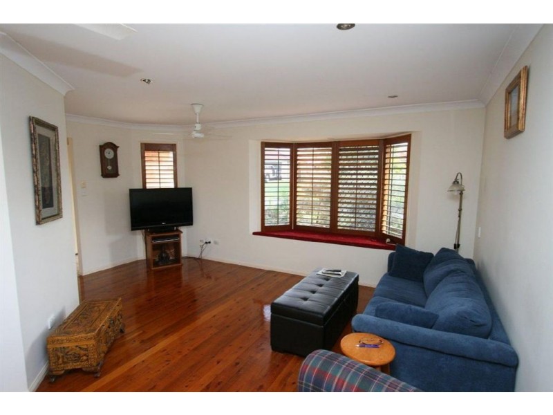 1 Coogee Place, Sandstone Point QLD 4511