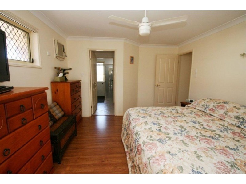 1 Coogee Place, Sandstone Point QLD 4511