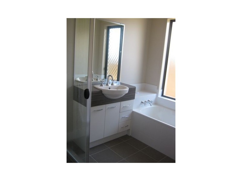 17 Pectoral Place, Banksia Beach QLD 4507