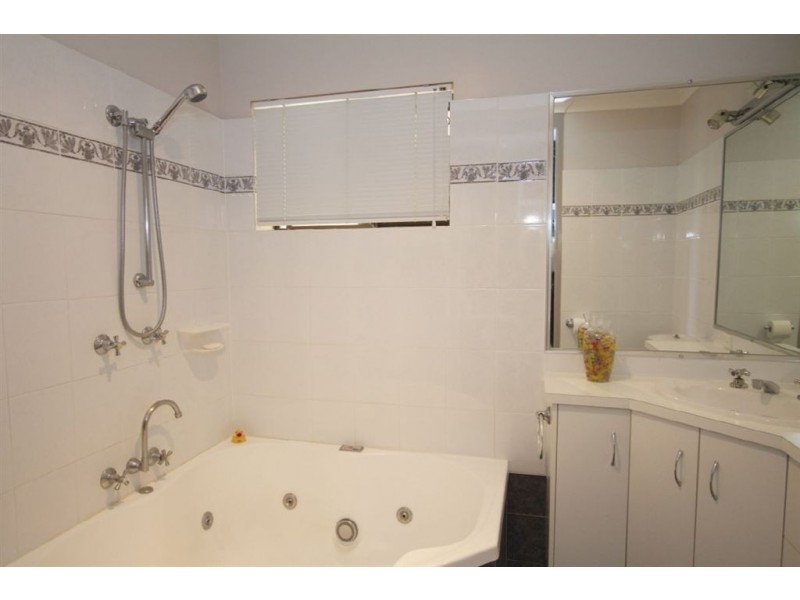 13/97 Sylvan Beach Esp, Bellara QLD 4507