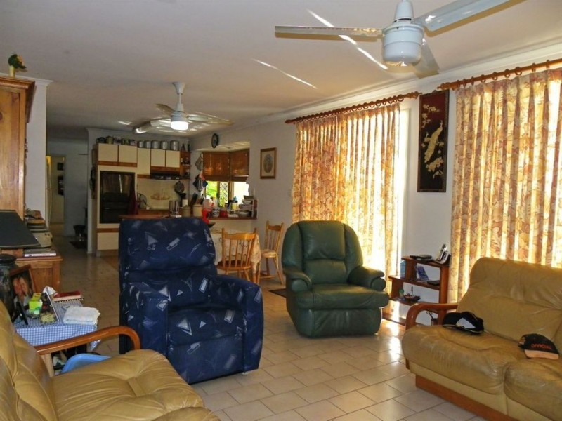 1261 Bribie Island Rd, Ningi QLD 4511