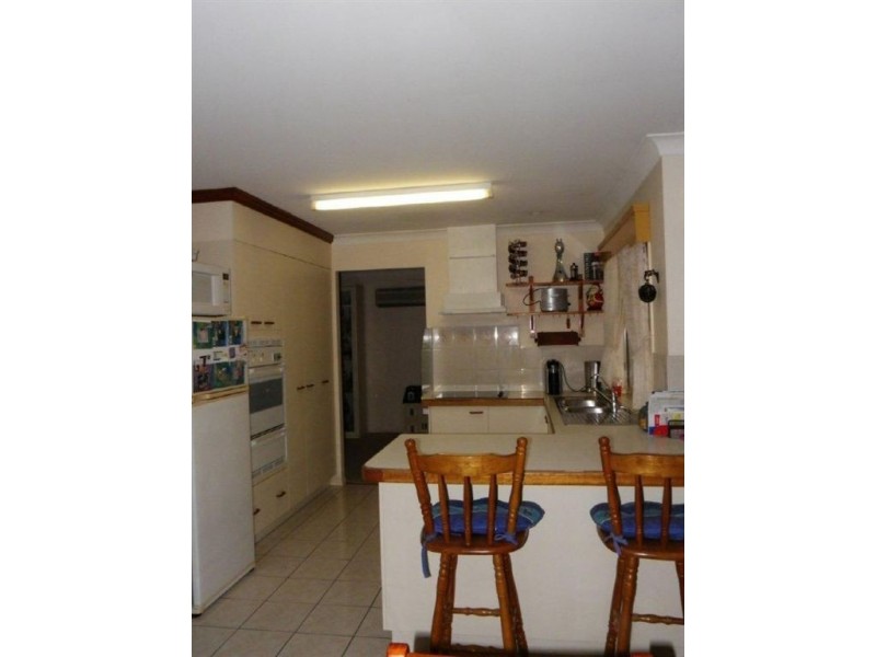 6 Japonica Court, Bongaree QLD 4507
