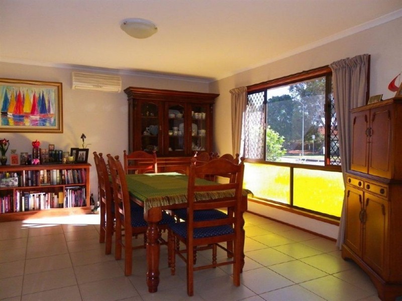 25 Cosmos Ave, Banksia Beach QLD 4507