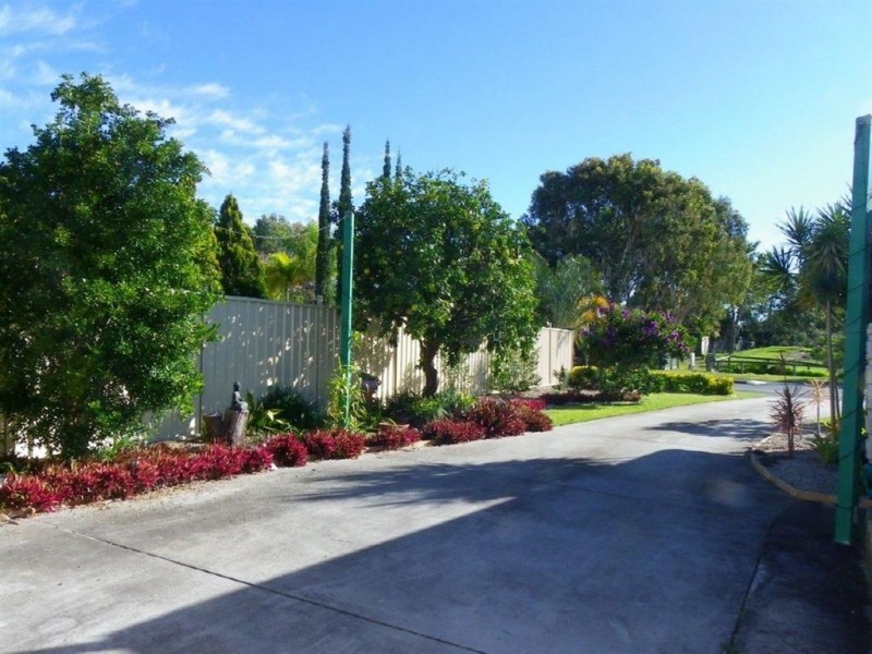 25 Cosmos Ave, Banksia Beach QLD 4507