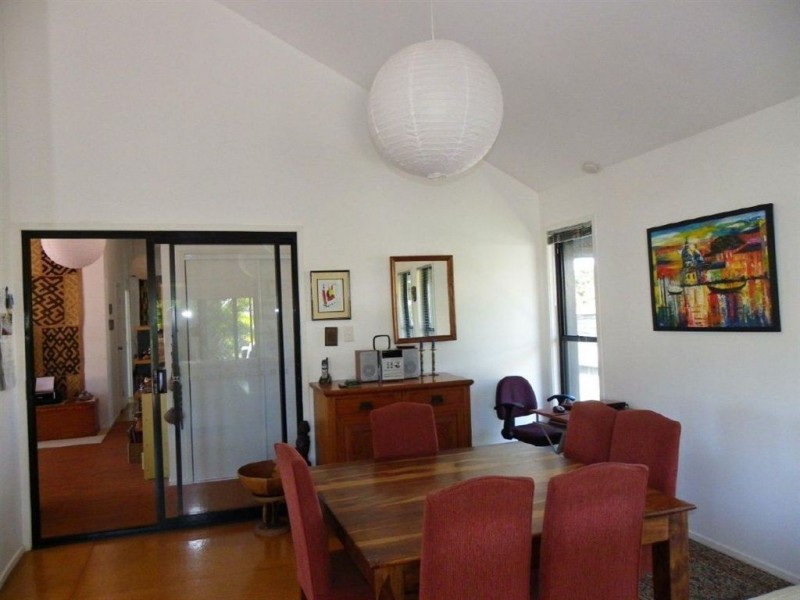 12 Eighth Avenue, Woorim QLD 4507