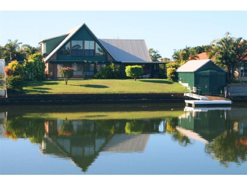 10 Hoya Crescent, Bongaree QLD 4507