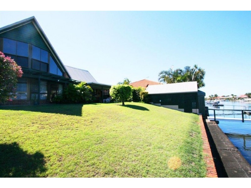 10 Hoya Crescent, Bongaree QLD 4507