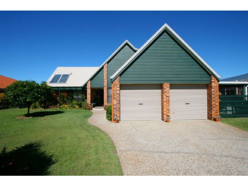 10 Hoya Crescent, Bongaree QLD 4507