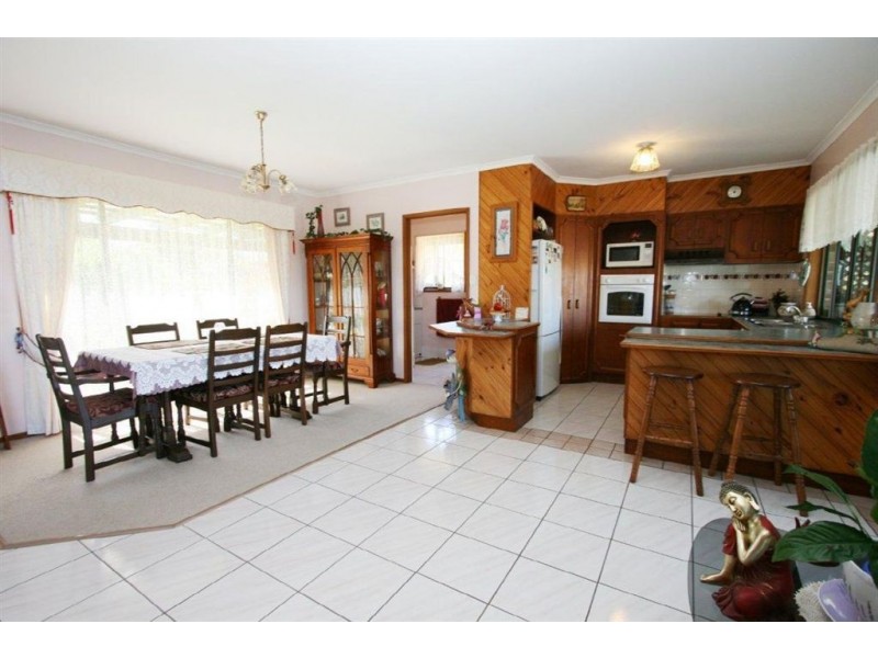 10 Hoya Crescent, Bongaree QLD 4507