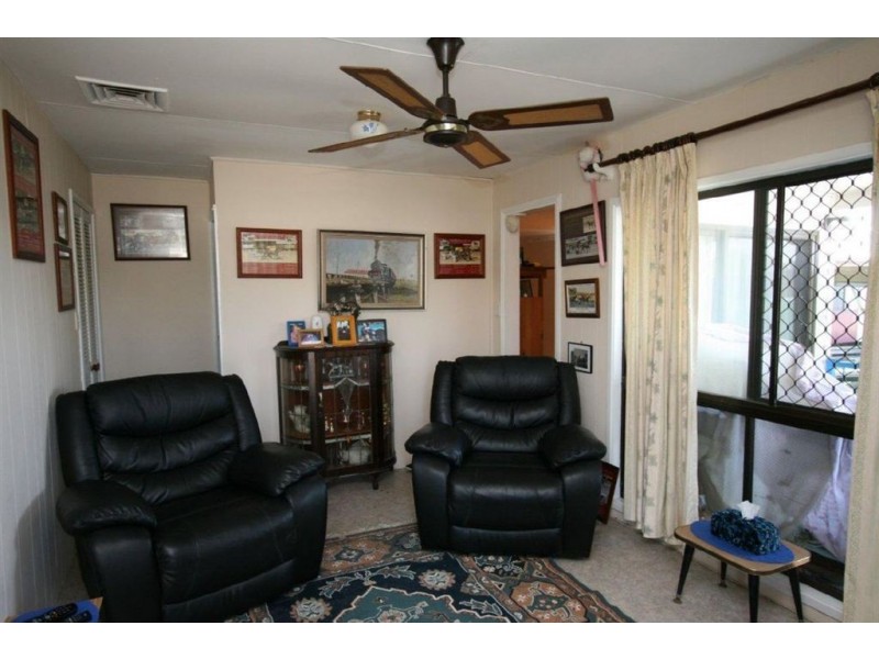 116 Silver Shores Village, Sandstone Point QLD 4511