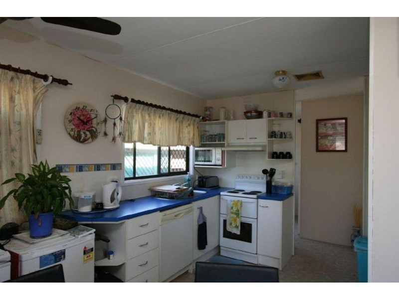 116 Silver Shores Village, Sandstone Point QLD 4511