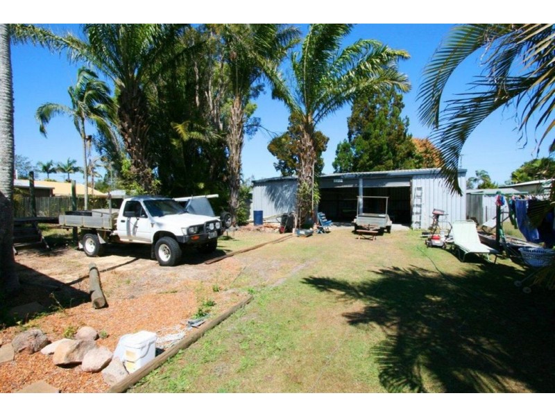 89 Ningi Esplanade, Ningi QLD 4511