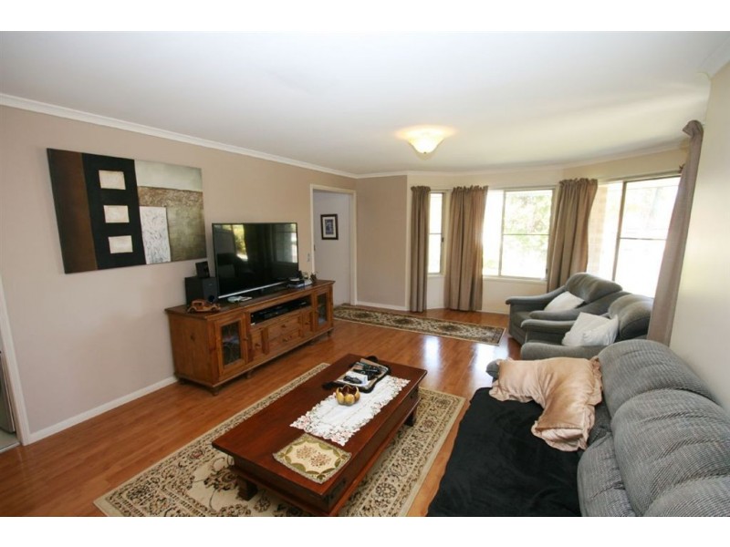 227 Endeavour Drive, Banksia Beach QLD 4507