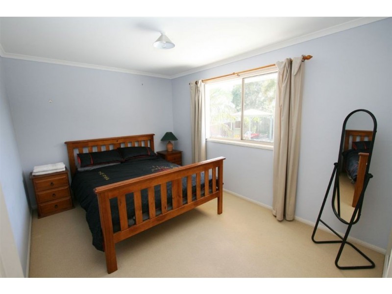 227 Endeavour Drive, Banksia Beach QLD 4507