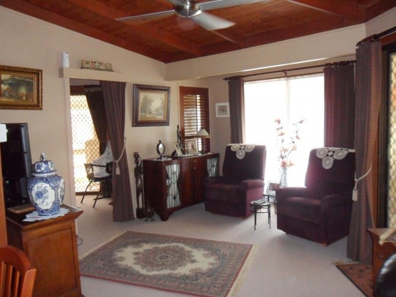 138 Silver Shores Village, KalMaKuta Dr, Sandstone Point QLD 4511