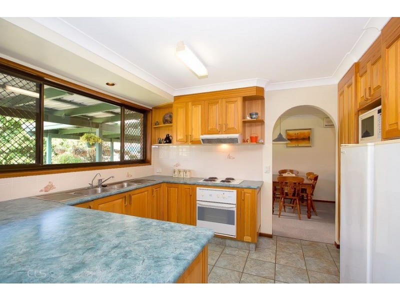 6 Weddel Court, Bongaree QLD 4507