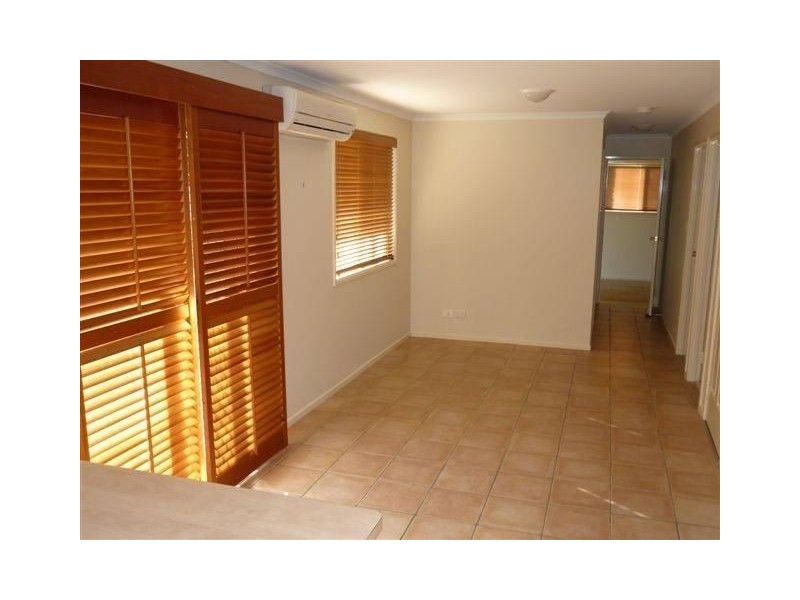 Sandstone Point QLD 4511