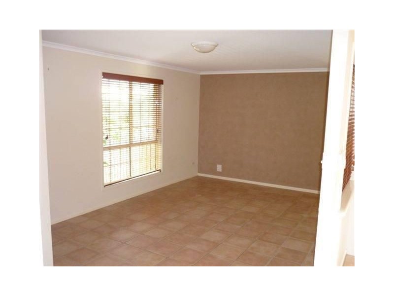 Sandstone Point QLD 4511