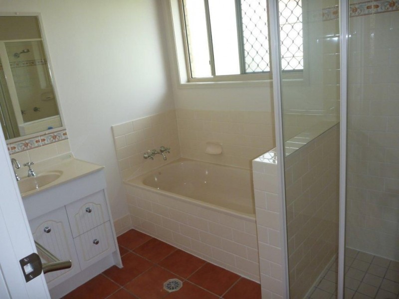 Sandstone Point QLD 4511
