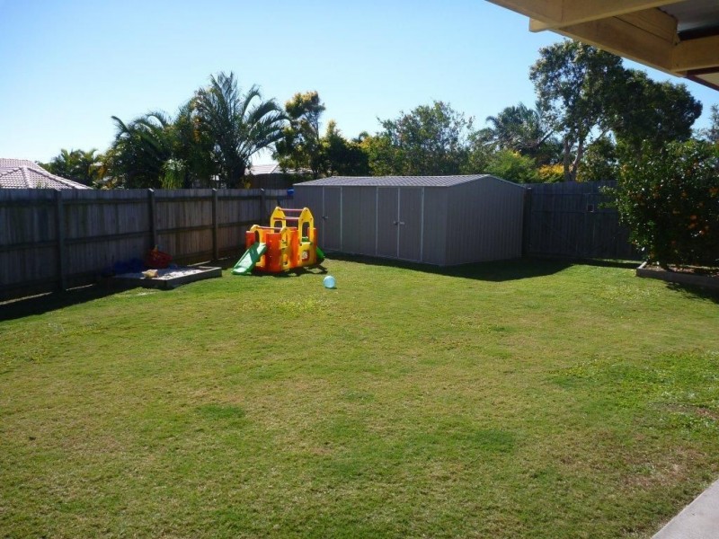 Sandstone Point QLD 4511