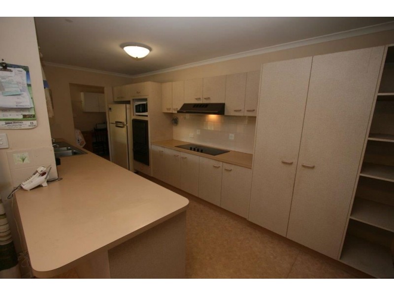 18 Coolgarra Ave, Bongaree QLD 4507