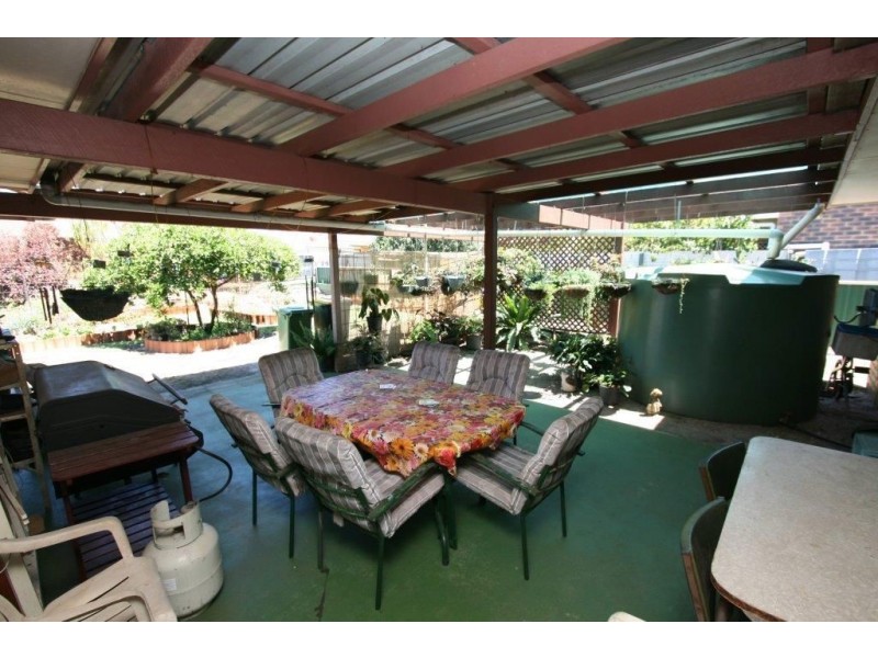 18 Coolgarra Ave, Bongaree QLD 4507