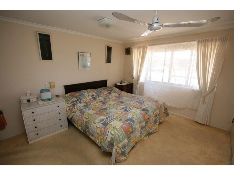 18 Coolgarra Ave, Bongaree QLD 4507