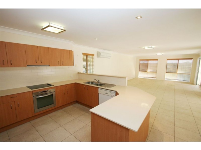 29 Marina Blvd, Banksia Beach QLD 4507