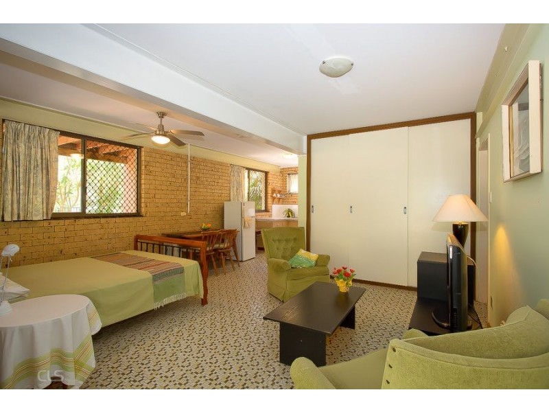 43 The Boulevarde, Bongaree QLD 4507