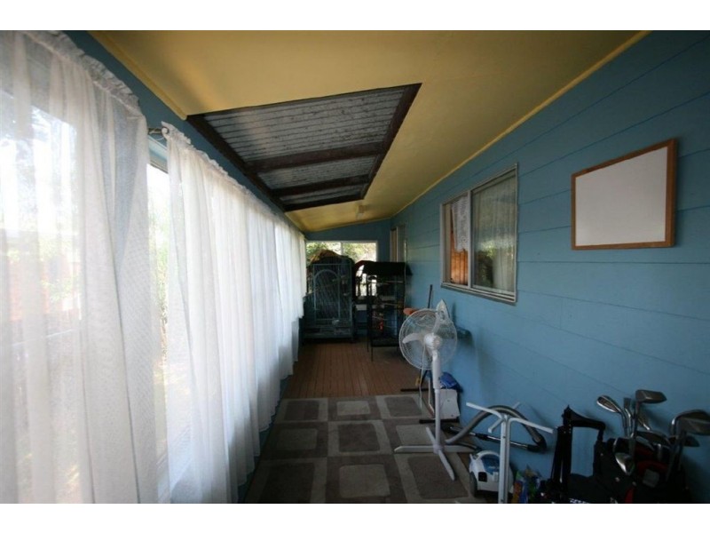 32 Caltowie Ave, Banksia Beach QLD 4507