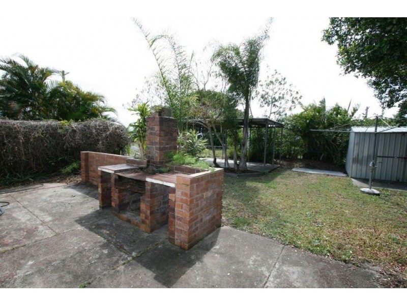 32 Caltowie Ave, Banksia Beach QLD 4507