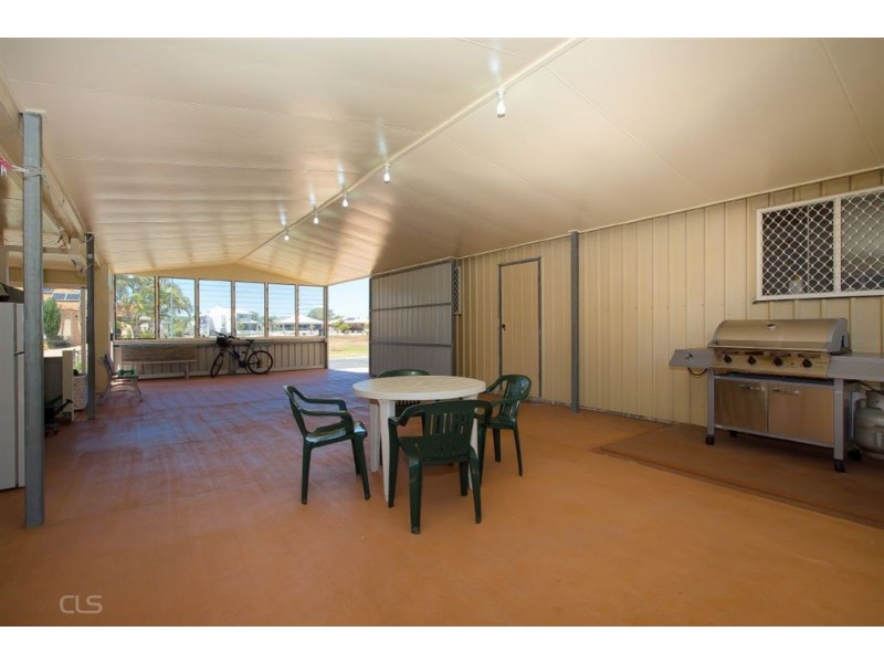 2 Oleander Dr, Bongaree QLD 4507