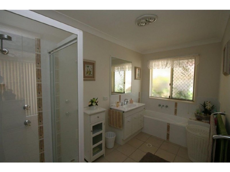 23 Seaforth Street, Sandstone Point QLD 4511