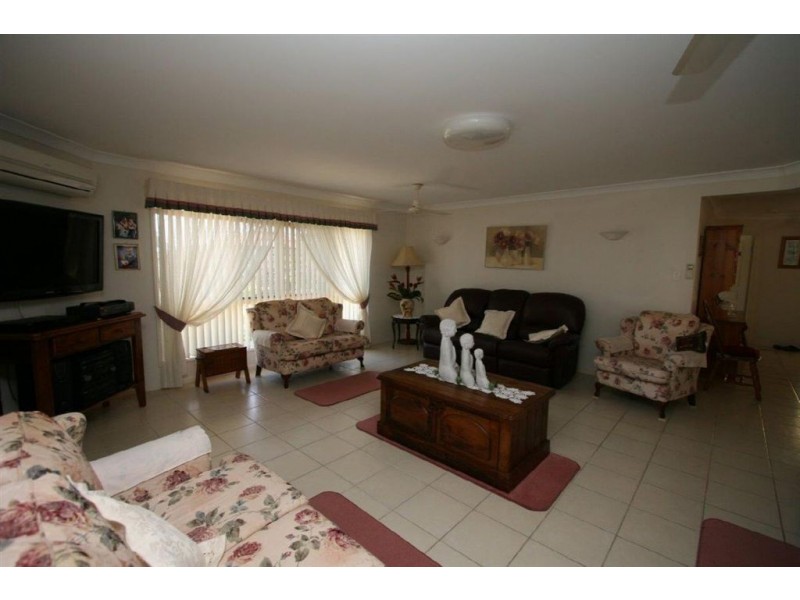 23 Seaforth Street, Sandstone Point QLD 4511