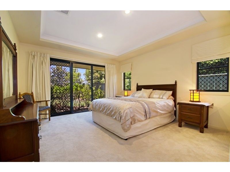 6 Seabreeze Ave, Banksia Beach QLD 4507