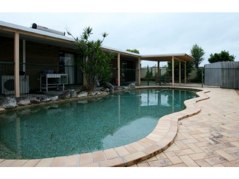 20 Pimpala Cres, Bongaree QLD 4507