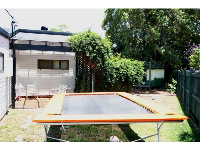 5 Watson Street, Bongaree QLD 4507