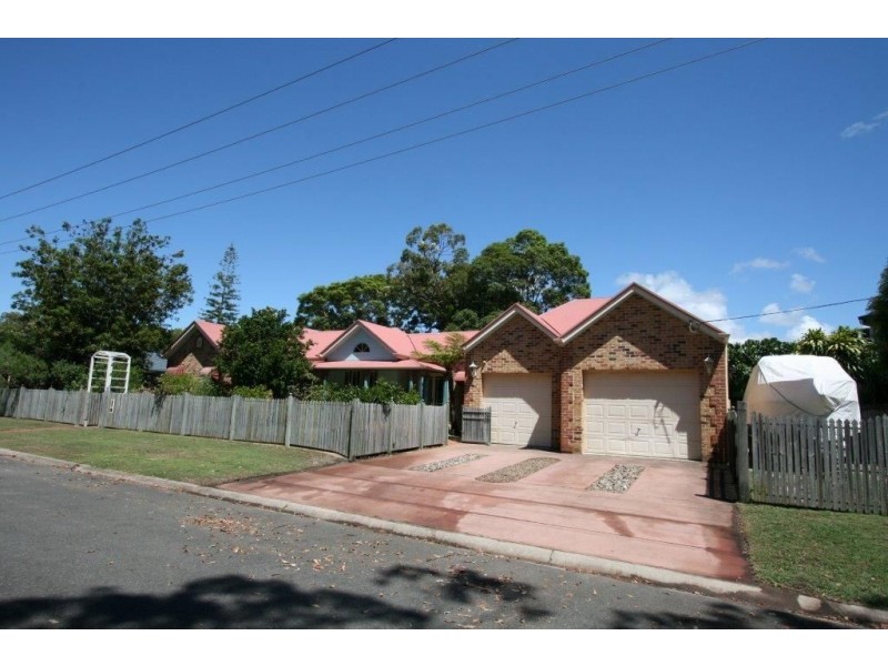 6 Flinders Street, Bongaree QLD 4507