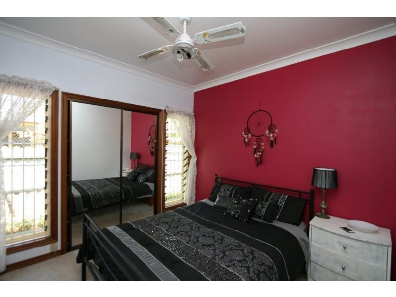 6 Flinders Street, Bongaree QLD 4507