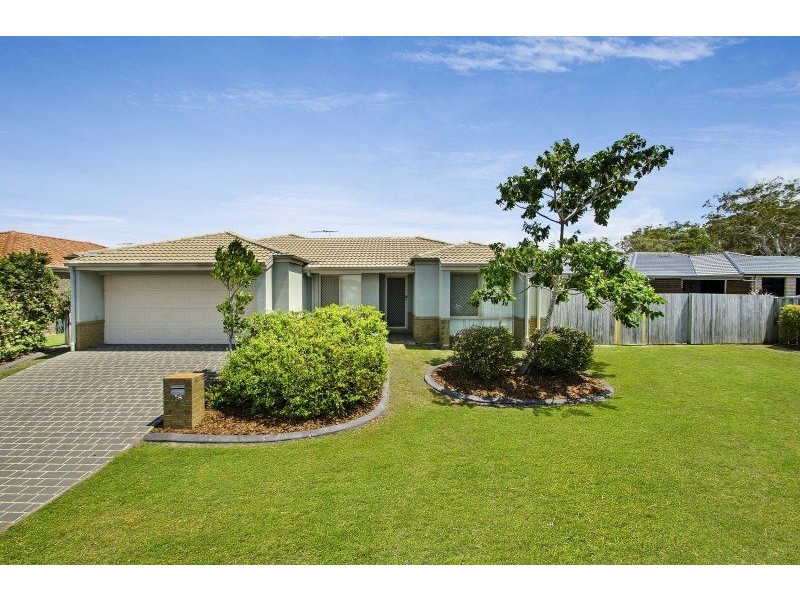 18 Ellis Court, Sandstone Point QLD 4511