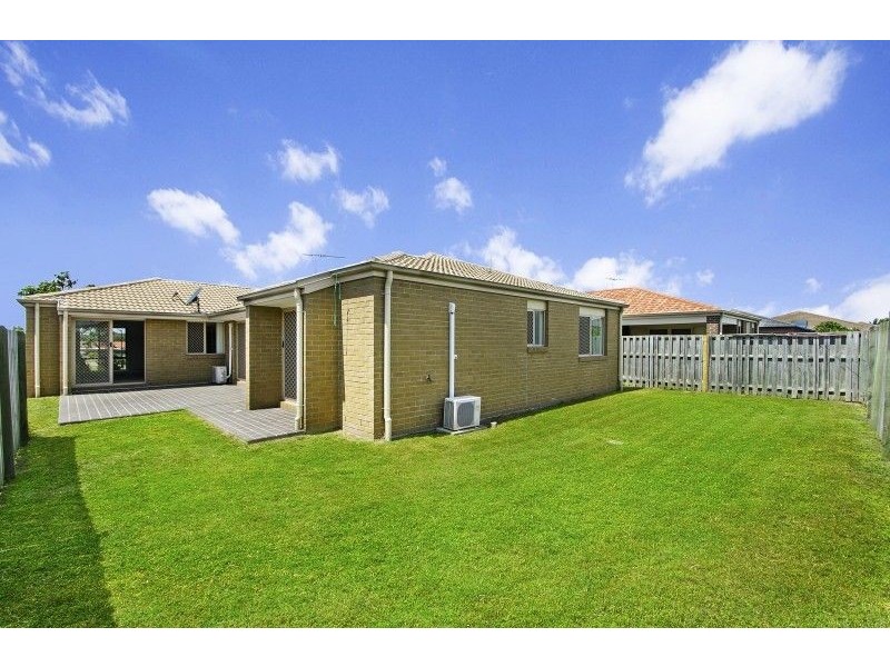 18 Ellis Court, Sandstone Point QLD 4511