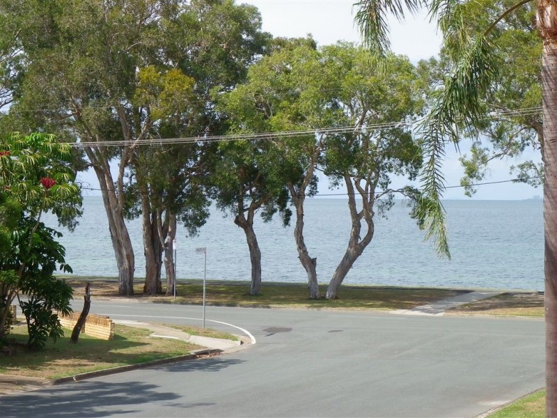 2/20 Winstone Drive, Bongaree QLD 4507