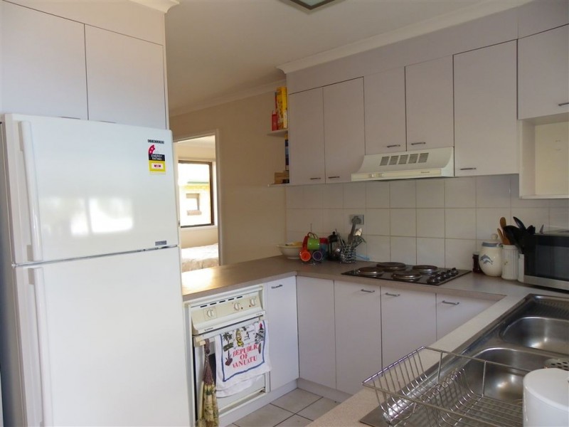 2/20 Winstone Drive, Bongaree QLD 4507
