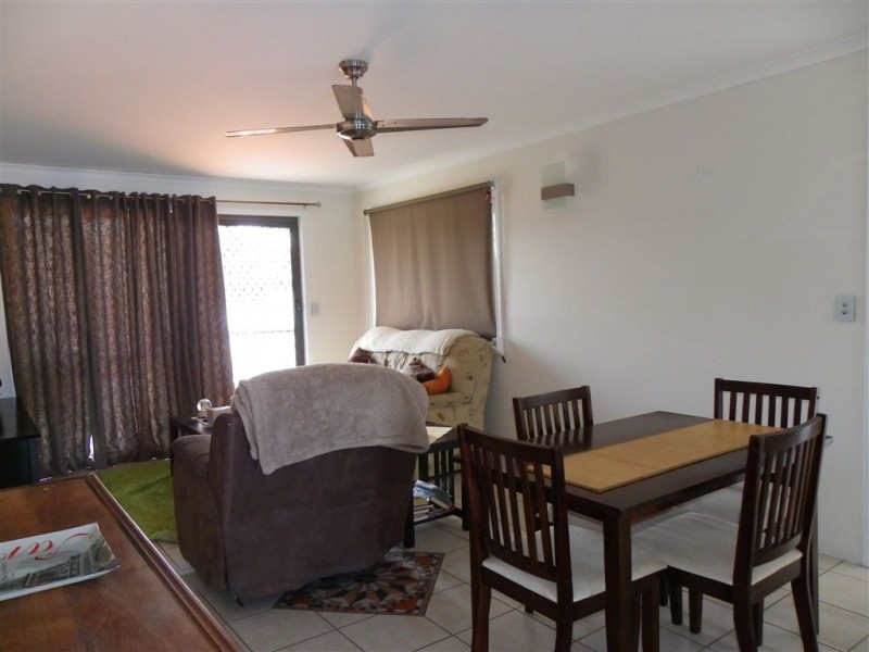 2/20 Winstone Drive, Bongaree QLD 4507