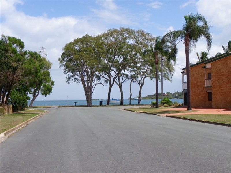 2/20 Winstone Drive, Bongaree QLD 4507