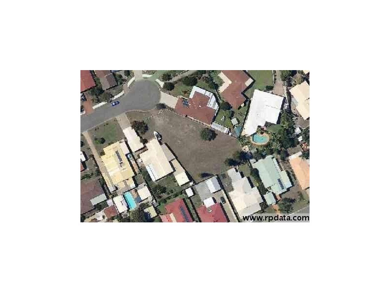 8 Iris Court, Bongaree QLD 4507