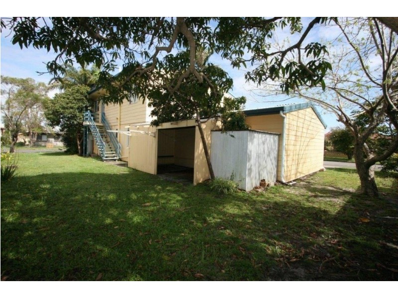 23 Penguin St, Bongaree QLD 4507