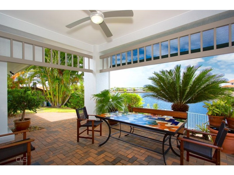 29 Bowsprit Cres, Banksia Beach QLD 4507