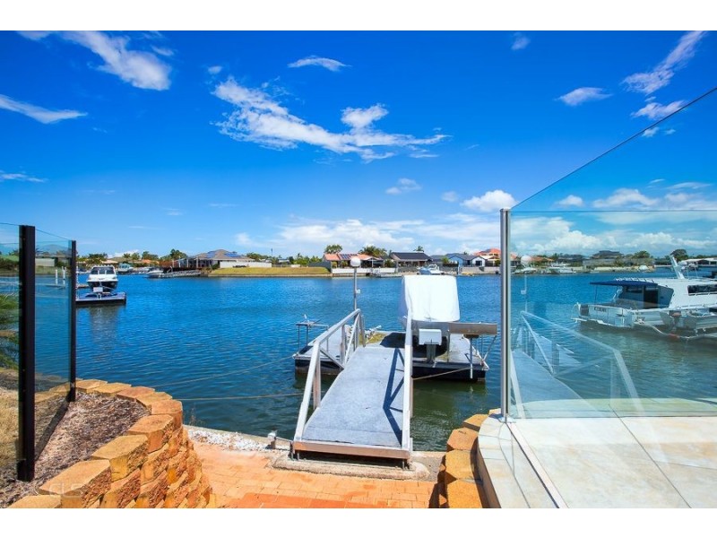 2/61 Pacific Dr, Banksia Beach QLD 4507