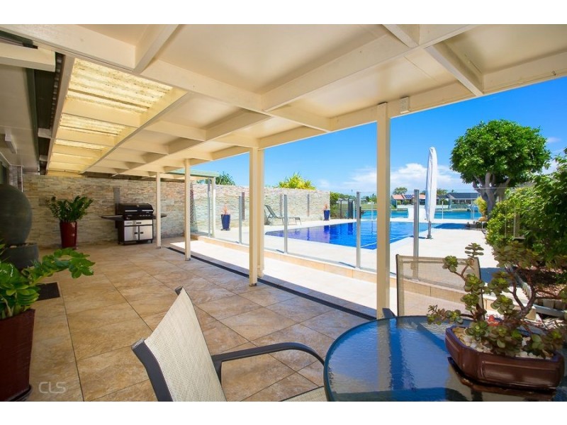 2/61 Pacific Dr, Banksia Beach QLD 4507